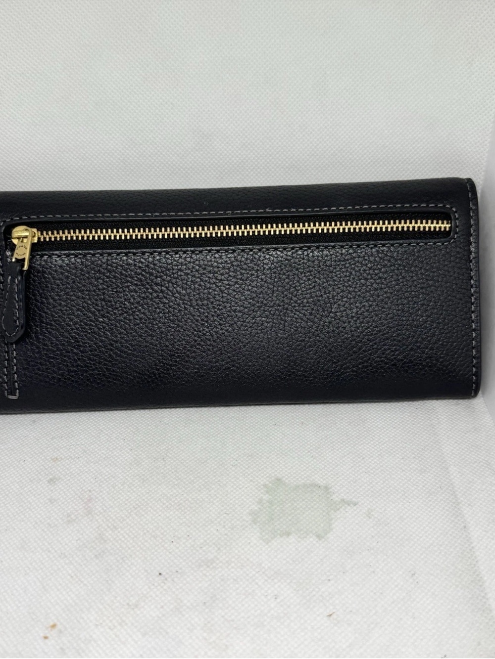 Coach Black Pebbled Leather Continental Wallet with Gold 'C' Accent - Picture 3 of 11